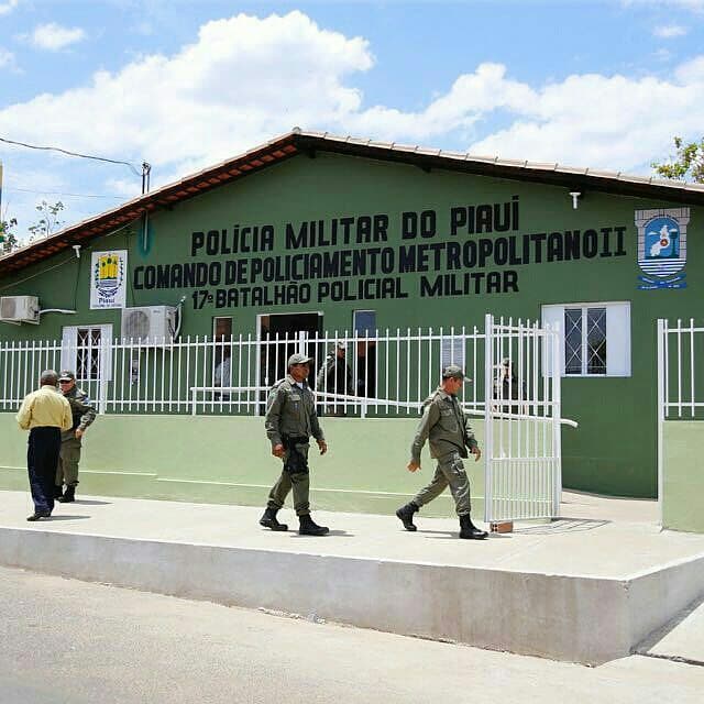 Fachada do 17º Batalhão de Polícia Militar.