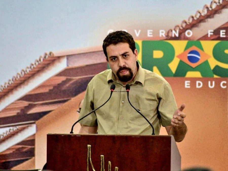 O Líder do Movimento dos Trabalhadores Sem-Terra (MTST) Guilherme Boulos.