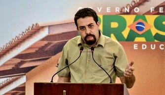 O Líder do Movimento dos Trabalhadores Sem-Terra (MTST) Guilherme Boulos.