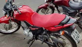 Motocicleta roubada foi encontrada pela PM