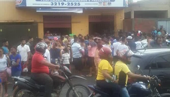 Comercial Ripardo, na Vila Irmã Dulce