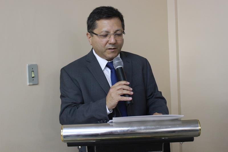 Superintendente do Hospital Universitário do Piauí, Dr. José Miguel Luz Parente.