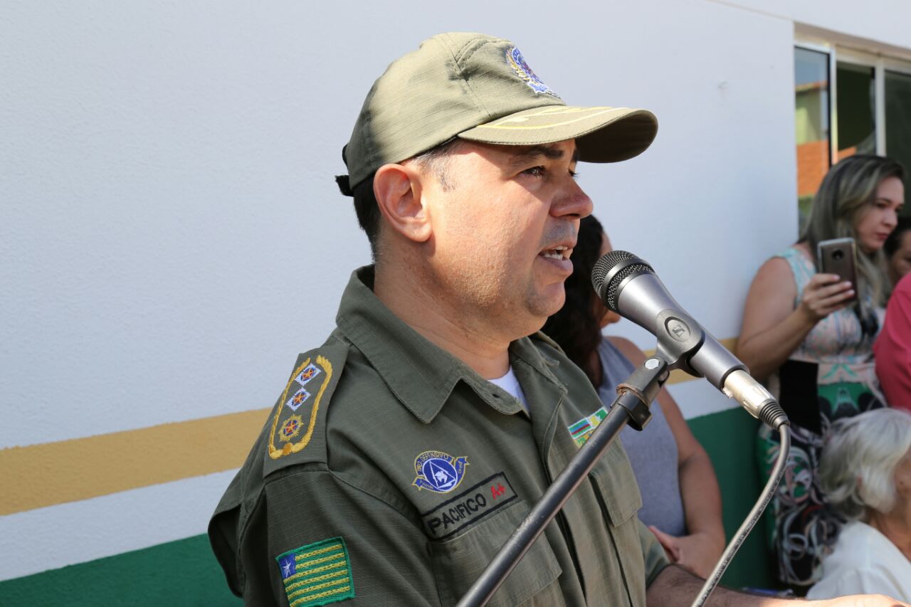Tenente-coronel Antônio Pacífico.
