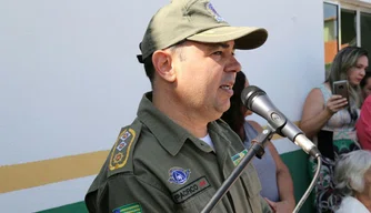Tenente-coronel Antônio Pacífico.