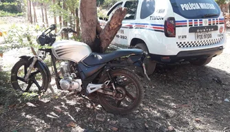 Motocicleta apreendida pela Polícia Militar do Maranhão.