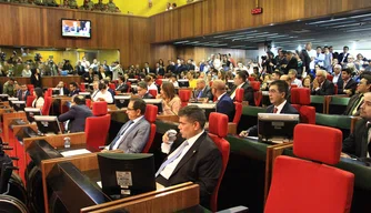 Posse dos deputados estaduais na Assembleia Legislativa.