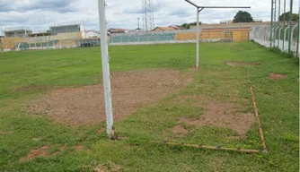 Estádio Municipal Helvídio Nunes de Barros, em Picos.