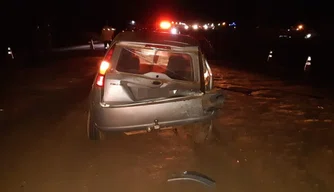 Veículo após colisão na cidade de Timon (MA).