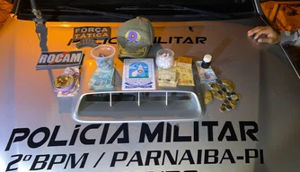 Polícia Militar apreende drogas, celulares e dinheiro em Parnaíba.