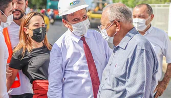 Visita a obra de asfaltamento na Zona Leste