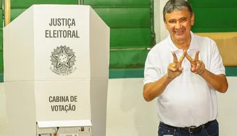 WD vota e diz que acredita em vitória de Rafael e Lula no primeiro turno