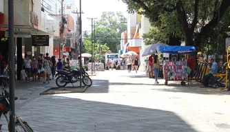 Feriado de Tiradentes: Veja como vai funcionar o comércio em Teresina