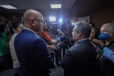 Franzé Silva se reúne com presidente do TJ-PI em Teresina.