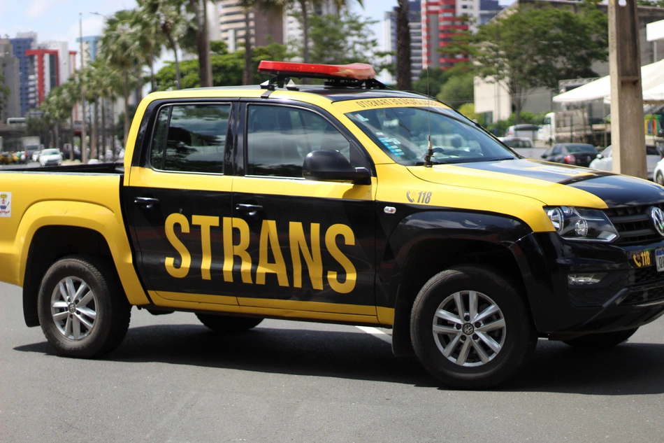 Viatura da STRANS