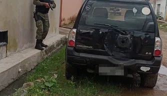 Polícia Militar recupera veículo do Diretor do Instituto de Criminalística do Piauí.
