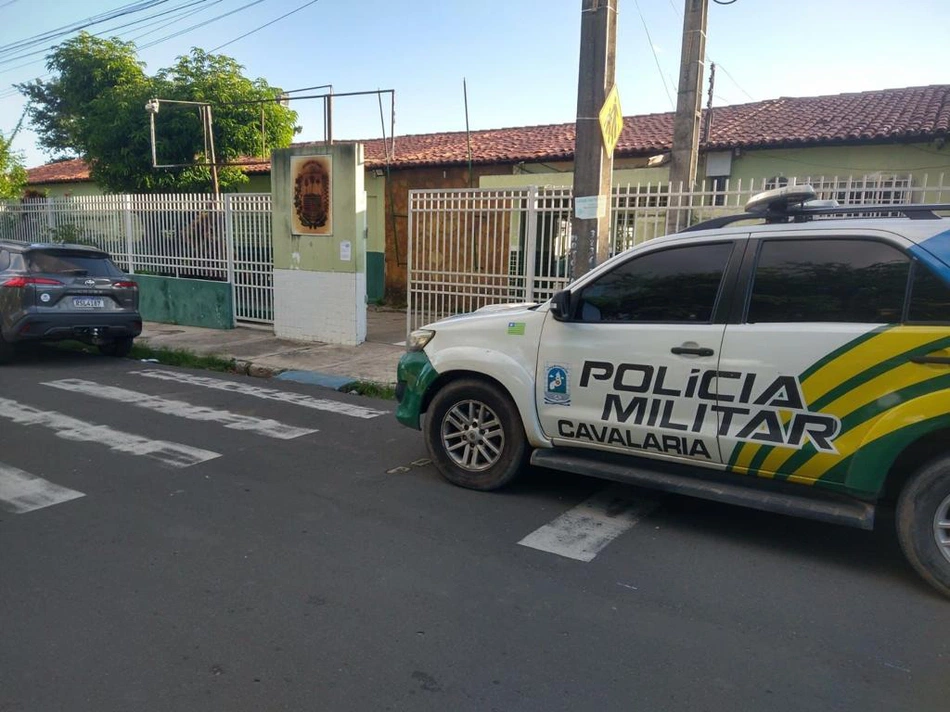 Escolas recebem reforço da Polícia Militar no Piauí.