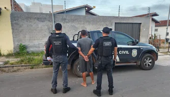 Polícia Civil cumpre mandados na zona Sul e Norte de Teresina.