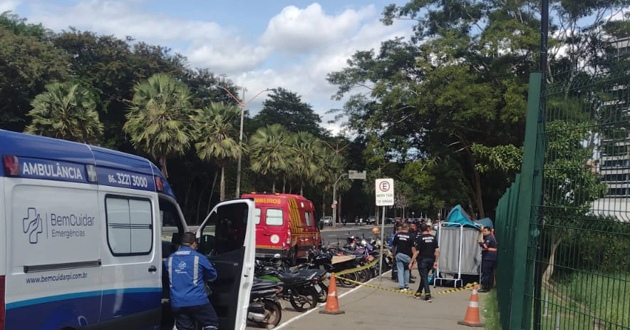 Homem é assassinado a tiros no bairro Porenquanto.