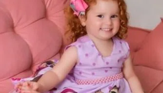 Criança de 3 anos é morta com faca pelo próprio pai em Goiás.