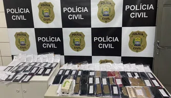 Polícia Civil realiza devolução de 60 celulares roubados