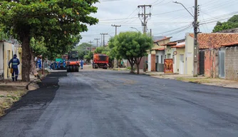 Obras no bairro Pirajá, zona norte da capital.