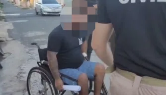 Cadeirante é preso por tráfico de drogas no bairro Buenos Aires