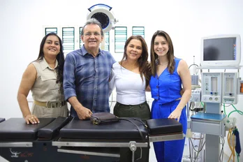 Prefeito de Alto Longá reinaugura Hospital José Vieira Gomes