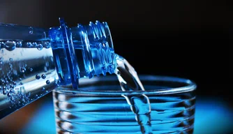 Pediatra alerta população sobre os benefícios da hidratação na infância