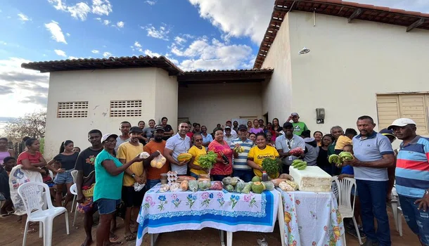 Programa de Aquisição de Alimentos Quilombola é lançado na Chapada do Vale do Rio Itaim
