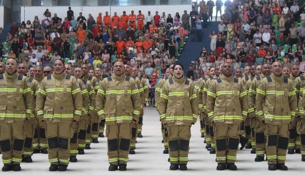 Rafael Fonteles nomeia mais de 200 novos bombeiros militares