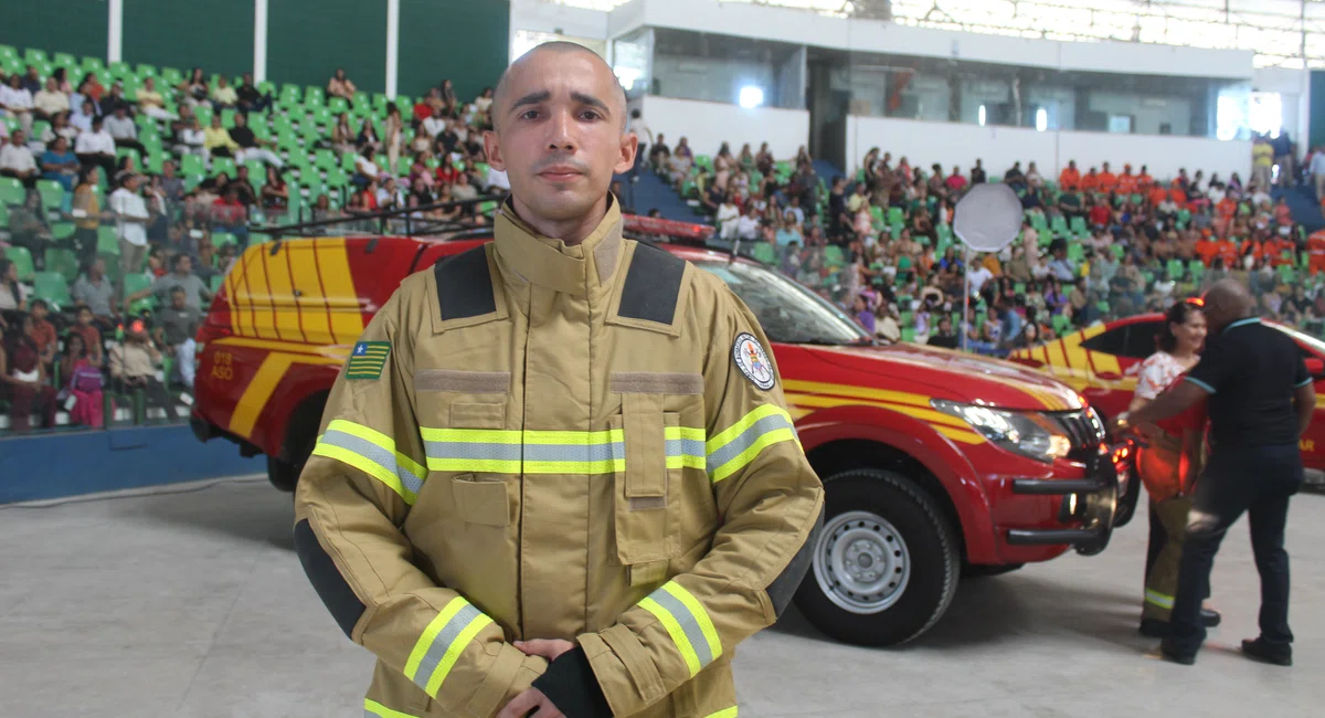 205 novos bombeiros militares reforçam o Corpo de Bombeiros do Piauí em seus 80 anos