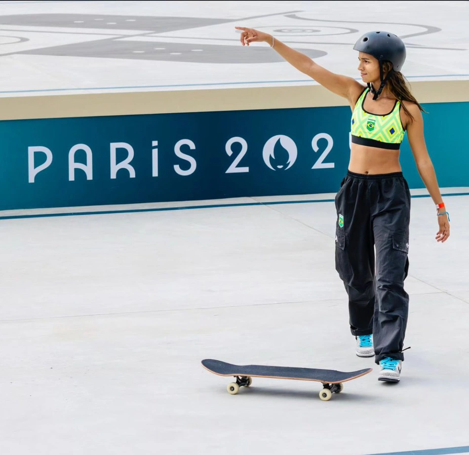 Rayssa Leal conquista medalha de bronze no skate street feminino