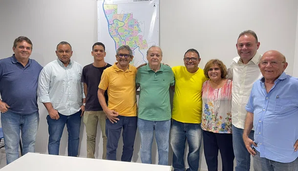 Grupo de candidatos a vereadores do PSDB decide caminhar ao lado de Silvio
