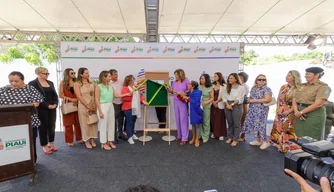 Ministra Cida Gonçalves lança pedra fundamental da Casa da Mulher Brasileira em Parnaíba