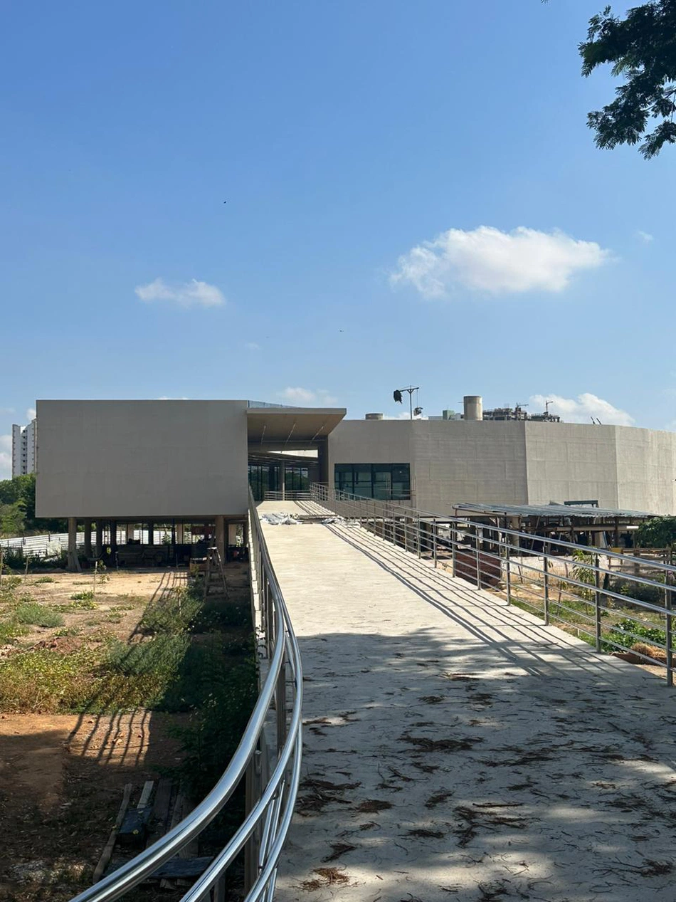 Obra do Parque Floresta Fóssil