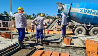 Trabalhadores em construção civil