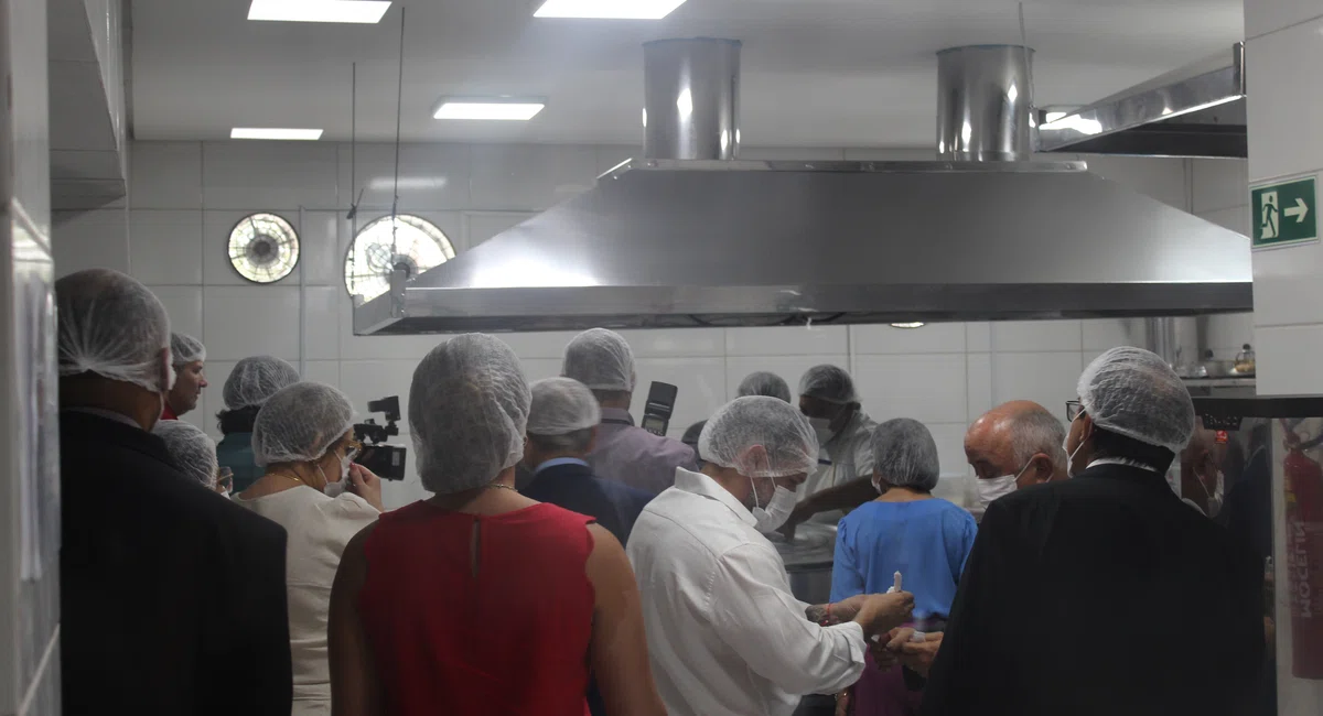 Cozinha do Restaurante Popular do Dirceu