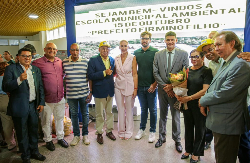 Inauguração da Escola Municipal 15 de Outubro Prefeito Firmino Filho