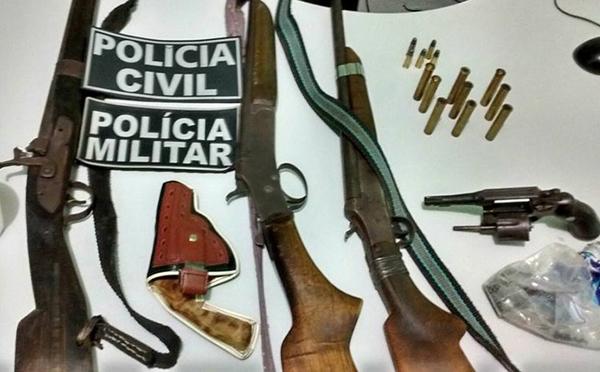 Armas apreendidas(Imagem:Divulgação)