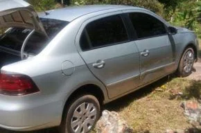 Carro apreendido com menores