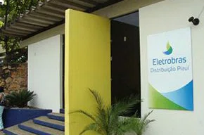 Eletrobras corta energia elétrica de 51 prefeituras do Piauí