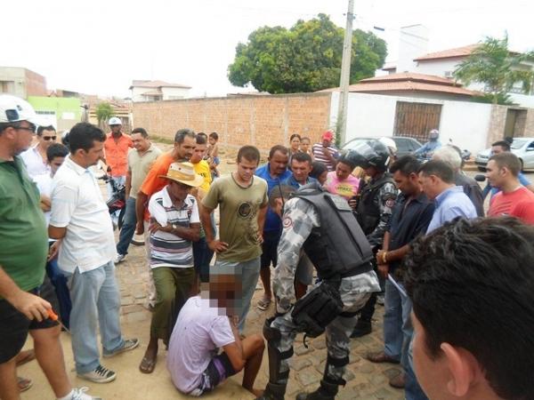 Menor foi capturado por filho do proprietário da casa invadida(Imagem:Reprodução)