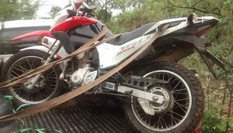 Polícia recupera moto de sargento baleado em Teresina