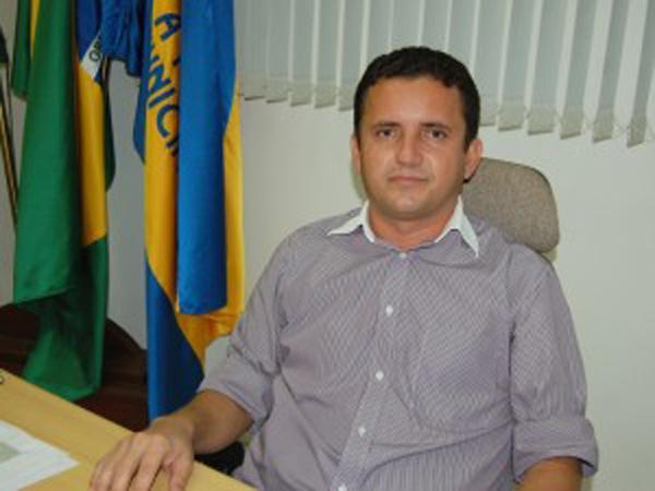 Prefeito Arinaldo Leal(Imagem:Divulgação)